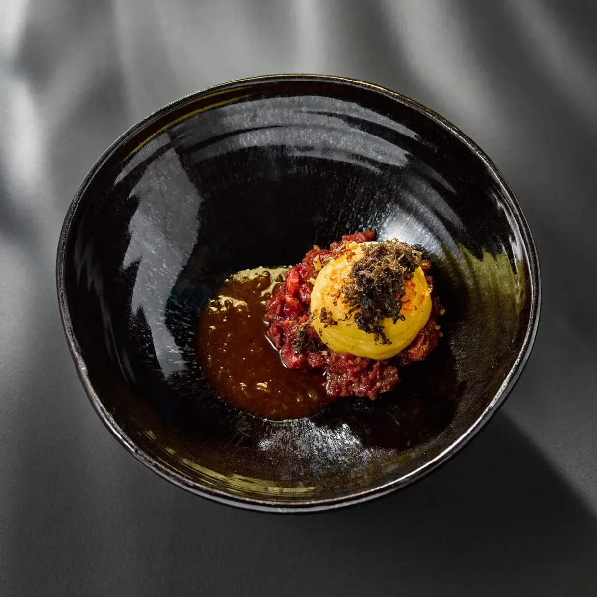 Beef-Tartar-Perigordtrueffel-88-1536x1151