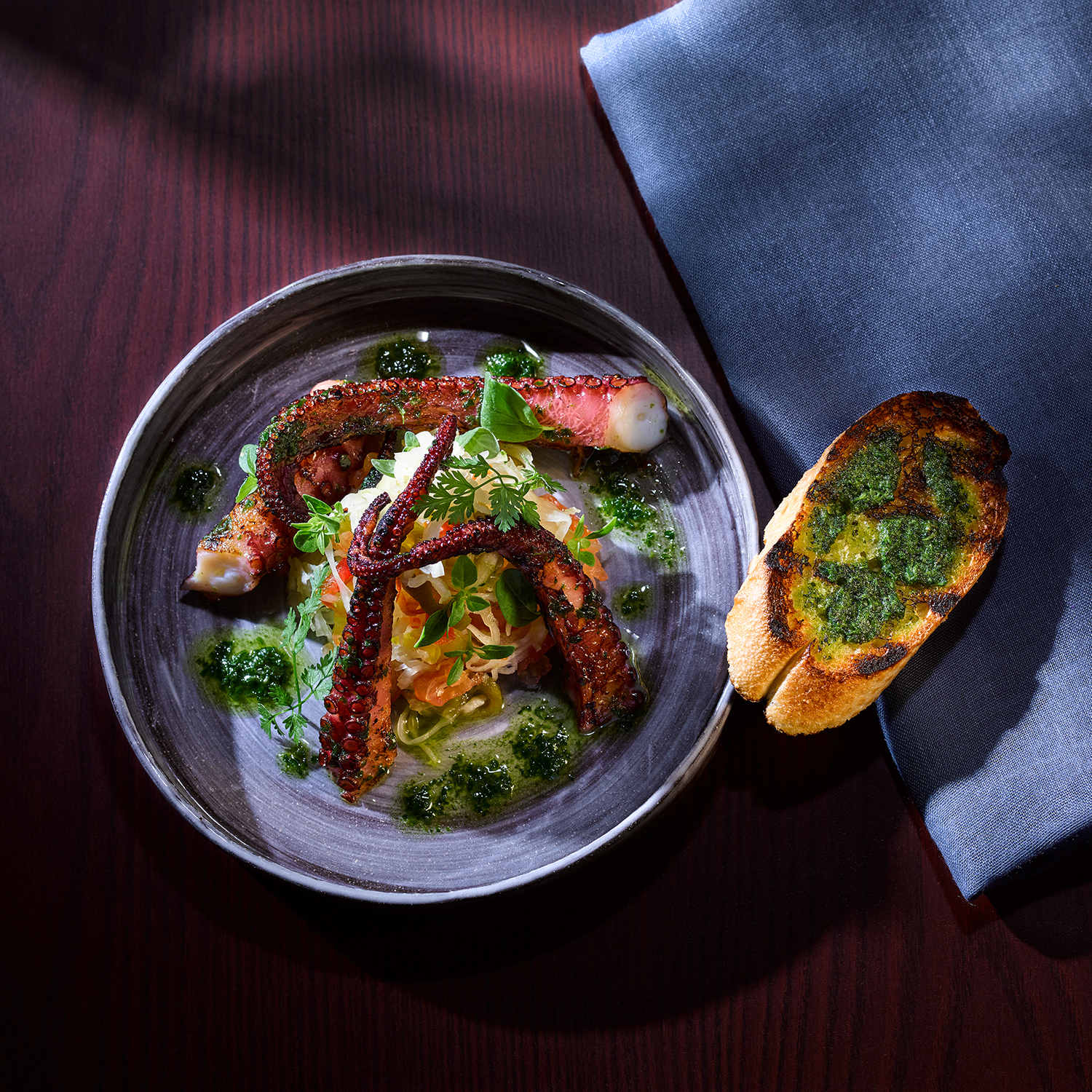 Gegrilltes Oktopushaxerl 050